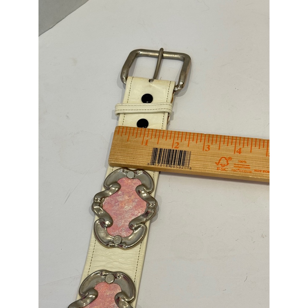 Vintage Western Leather Belt Womens 24-28 White Pink Medallion Wide Boho Silver - Picture 8 of 8